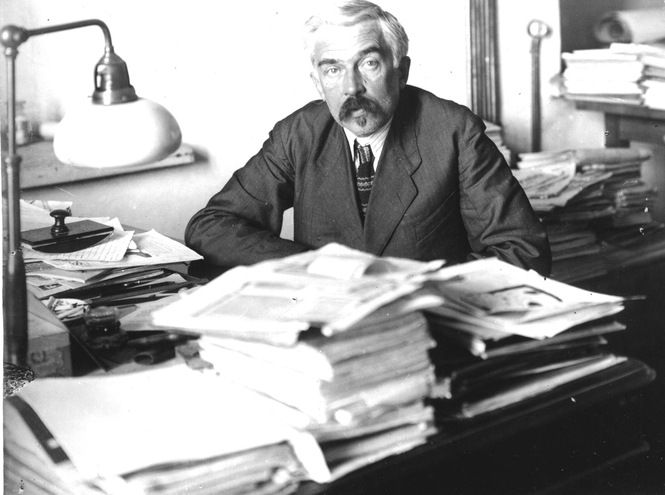 155 лет со дня рождения физика Владимира Лебединского и 105 лет со дня начала радиостроительства