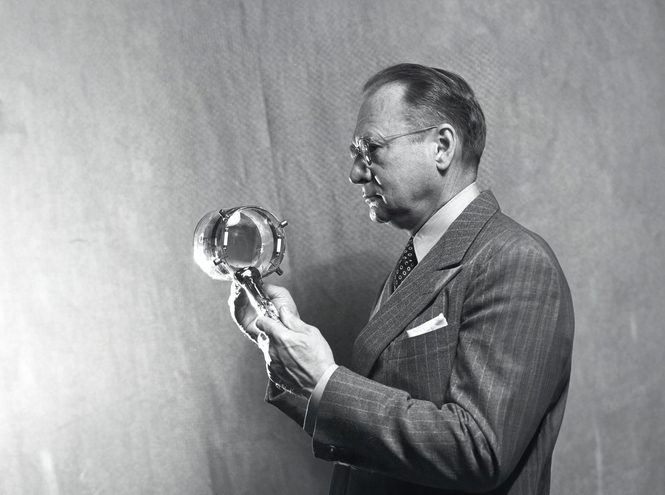 К 135-летию со дня рождения гения телевизионной техники Владимира Зворыкина