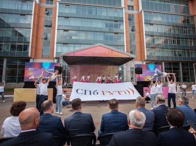 «Пусть все будет Бонч-Бруевич!»: как прошел День знаний в СПбГУТ