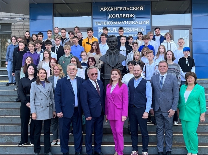 Здравствуй, колледж! 1 сентября в Архангельском колледже телекоммуникаций