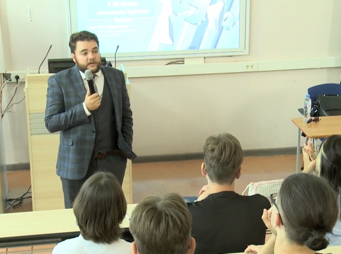 Факультеты ИСиТ и СЦТ на акции «Поделись своим знанием»