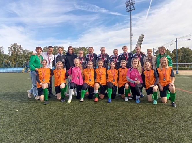 Футболистки СПбГУТ завоевали бронзовые медали Кубка Санкт-Петербурга