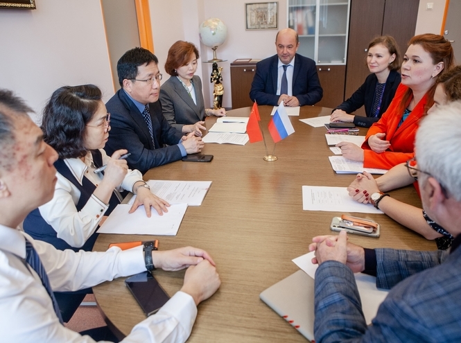 СПбГУТ и СКИАТ обсудили вопросы сотрудничества по академической мобильности