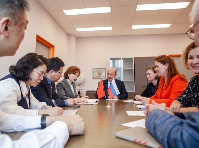 СПбГУТ и СКИАТ обсудили вопросы сотрудничества по академической мобильности