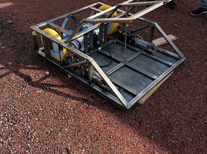 Робот «ДУБР» из СПбГУТ примет участие в «Битве роботов»