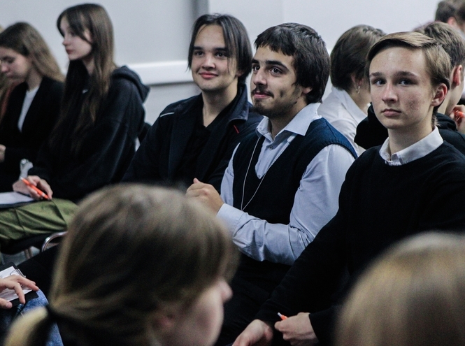 СПбГУТ собрал петербургских школьников на чемпионате «В Рубке»
