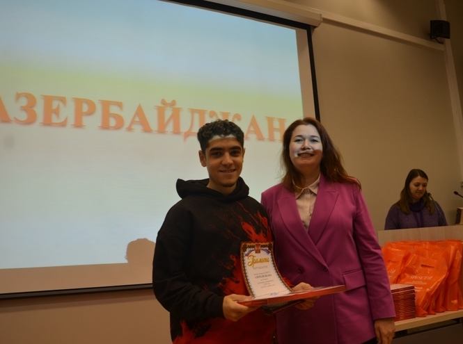 В СПбГУТ награждены лучшие иностранные студенты конкурса успеваемости «ТОП-10»