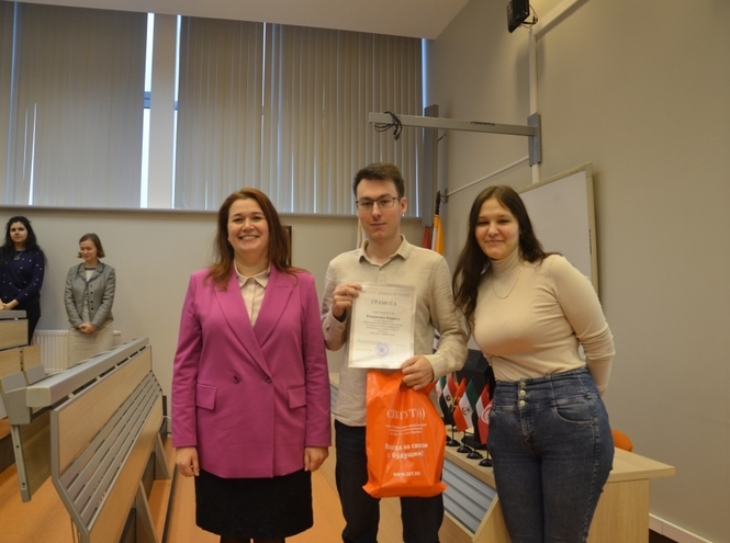 В СПбГУТ награждены лучшие иностранные студенты конкурса успеваемости «ТОП-10»