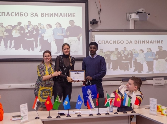 В СПбГУТ прошел XIX Международный фестиваль национальных культур