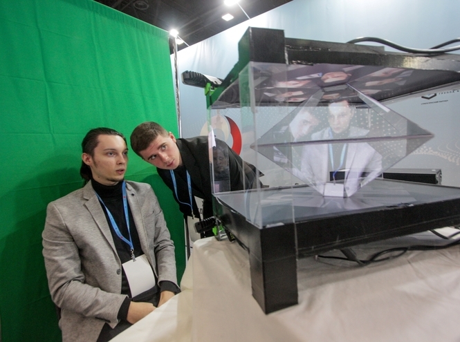 СПбГУТ представил передовые решения и экспертизу на форуме «ИТ-Диалог»