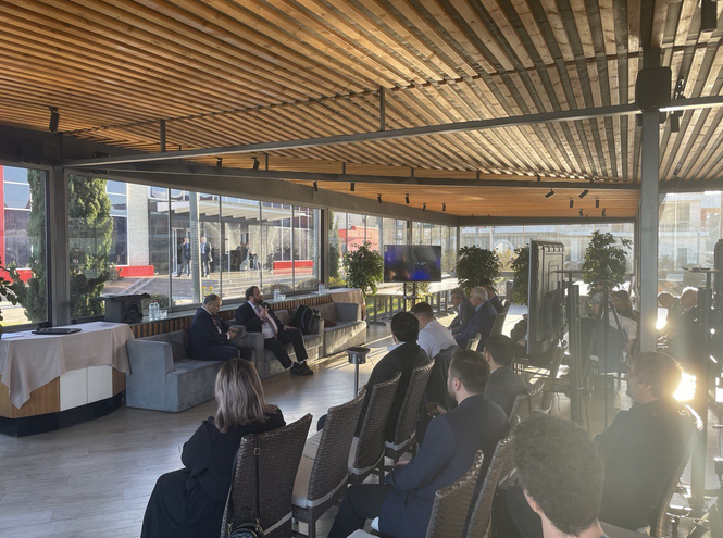 Представитель Центра трансфера технологий СПбГУТ на цифровом форуме в Каспийском регионе