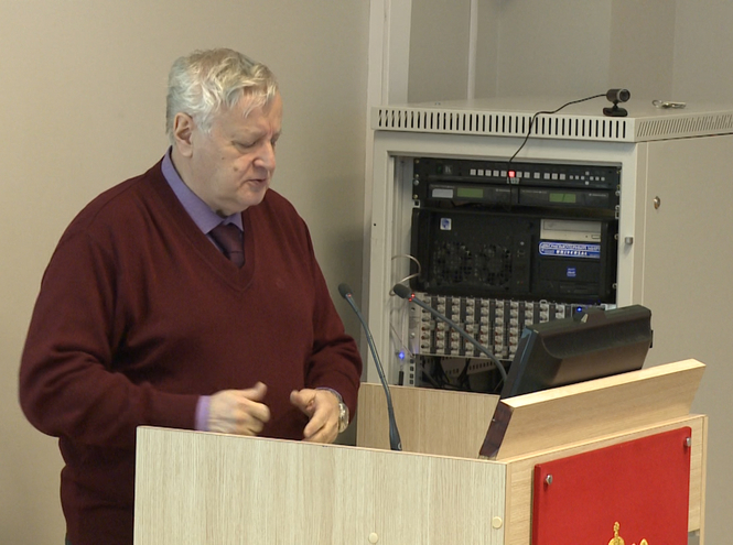 Поздравляем с защитой диссертации!