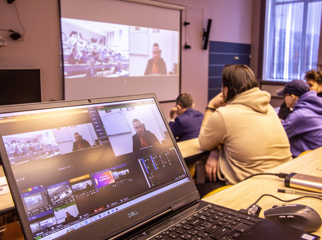 В СПбГУТ работает конференция магистрантов и их руководителей ПКМ