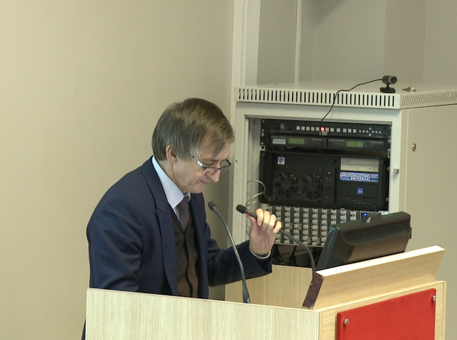 Поздравляем с защитой диссертации!