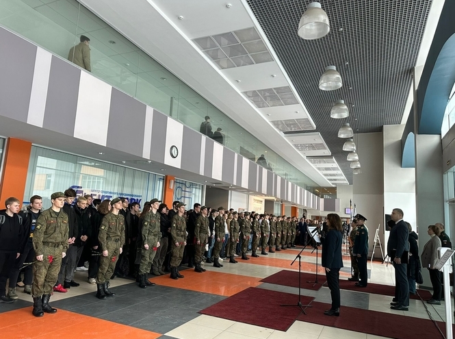 В СПбГУТ открыли памятные доски в честь Героев Отечества