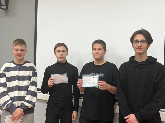 СПбГУТ научил школьников создавать видеоигры