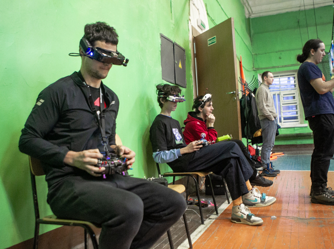 В СПбГУТ прошел второй тур Новогоднего кубка Санкт-Петербурга по гонкам дронов