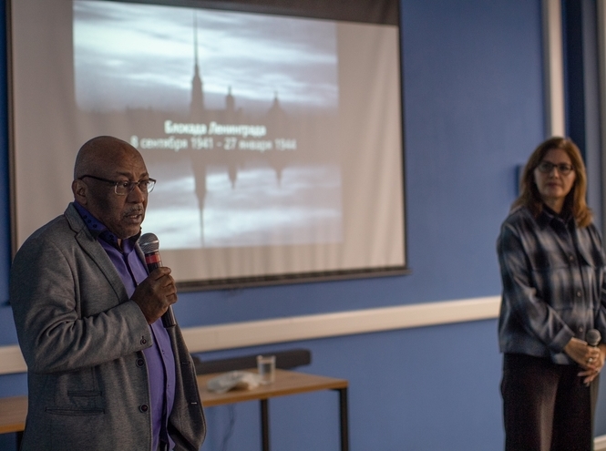 Международный студклуб «Сигнал» провел новую встречу