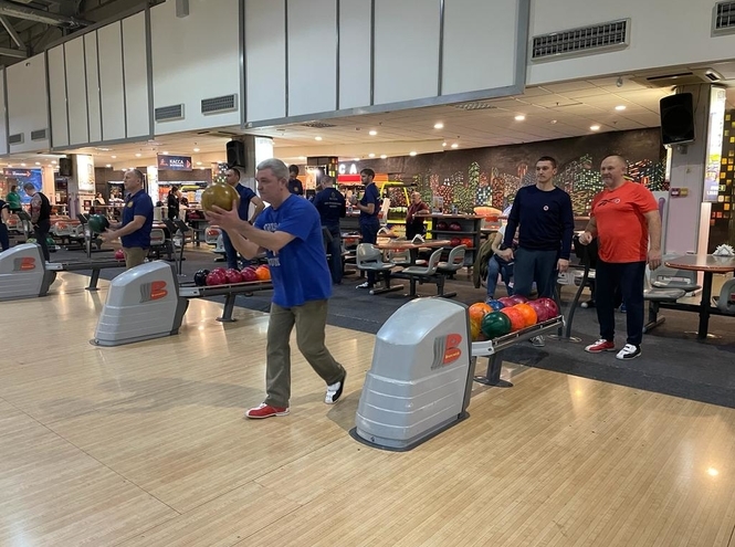 «Золотой» боулинг работников СПбГУТ