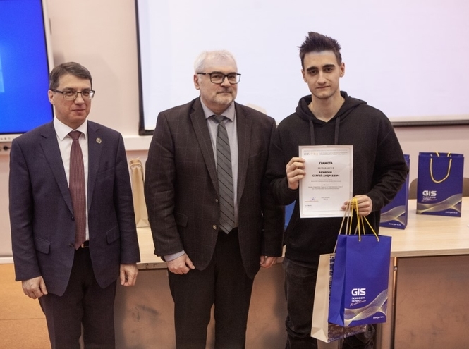 «Хогвартс – Экспресс» отправляется из СПбГУТ: итоги чемпионата по спортивному программированию