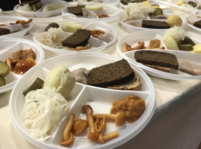 Вкусовые открытия и культурный обмен – на мероприятии Международного студклуба «Сигнал»