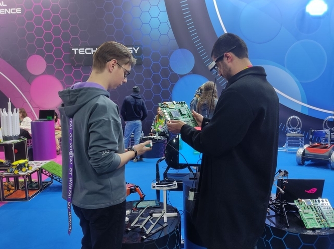 В СПбГУТ подвели итоги участия во Всемирном фестивале молодёжи