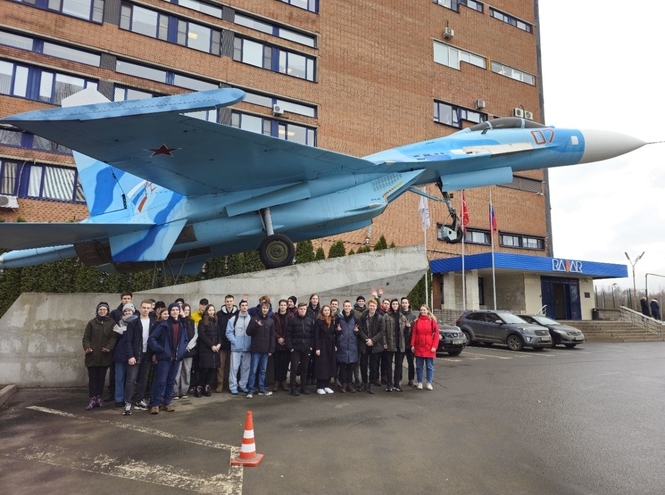 Студенты факультета РТС посетили первое занятие на предприятии «Радар ММС»