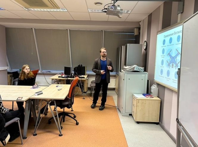 «Телекоммуникации – легко и просто!»: в СПбГУТ завершились факультативные занятия