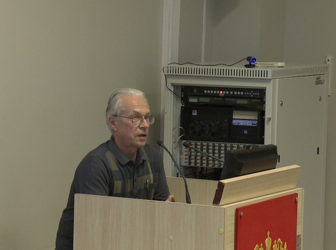 Поздравляем с защитой диссертации!