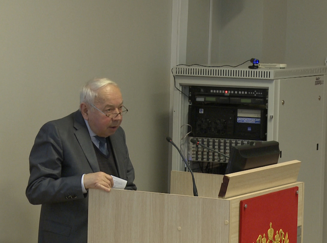 Поздравляем с защитой диссертации!