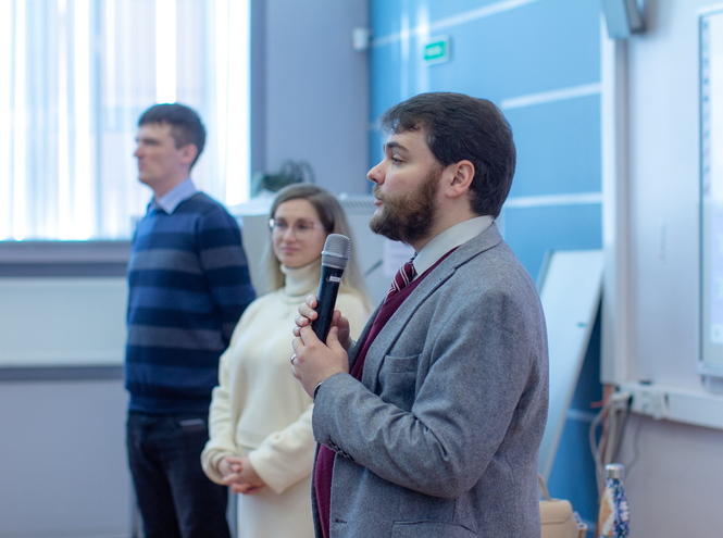 На факультете СЦТ прошла лекция о международных коммуникациях