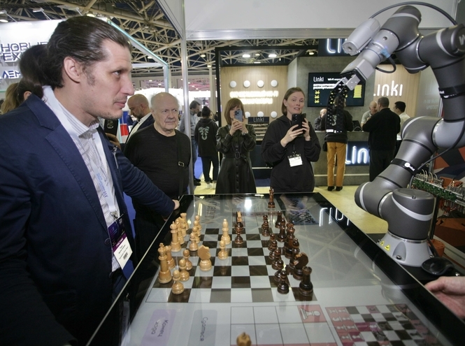 СПбГУТ – участник 36-й Международной выставки «Связь-2024»