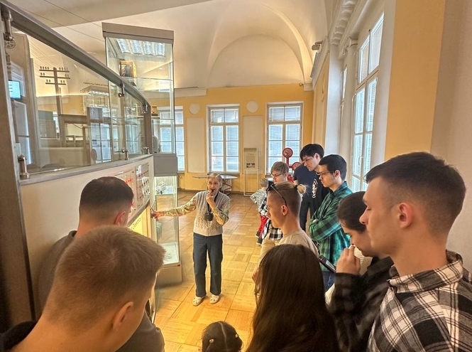 Студенты факультета РТС посетили Музей связи им. А. С. Попова