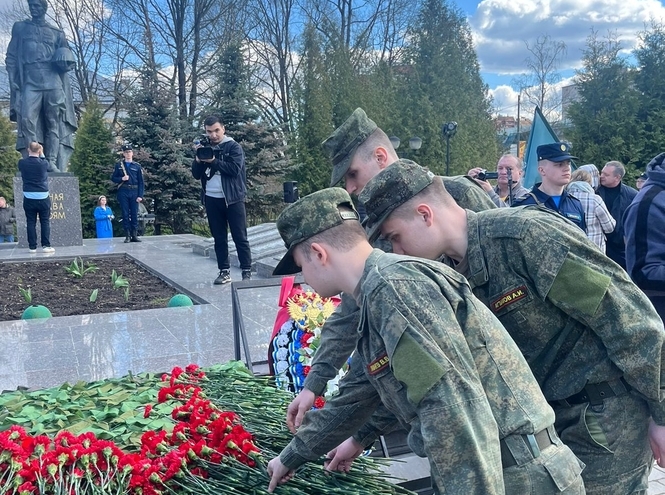 СПбГУТ принял участие во Всероссийской акции «Вахта Памяти-2024»