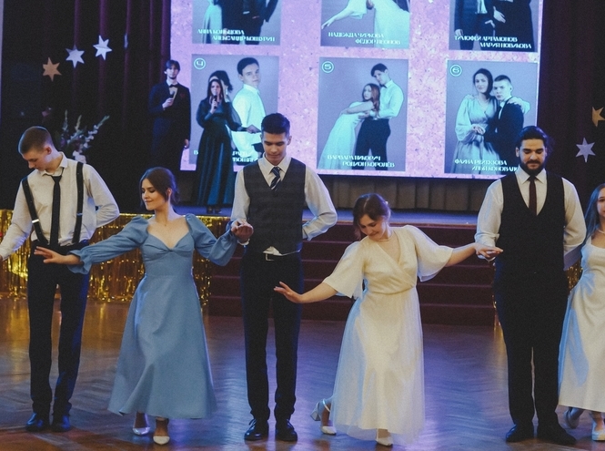 В СПбГУТ отгремел выпускной бал студотрядов города