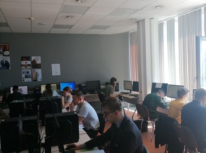 В СПбГУТ прошла ежегодная олимпиада «Тотальный чертёж»