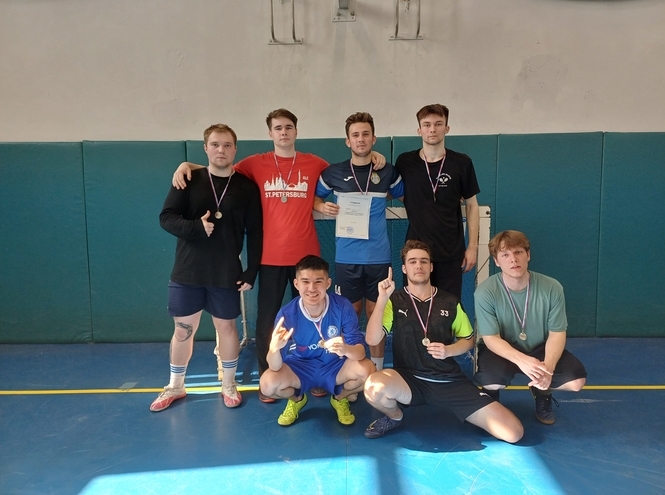 Спартакиада студентов СПбГУТ: итоги соревнований по мини-футболу