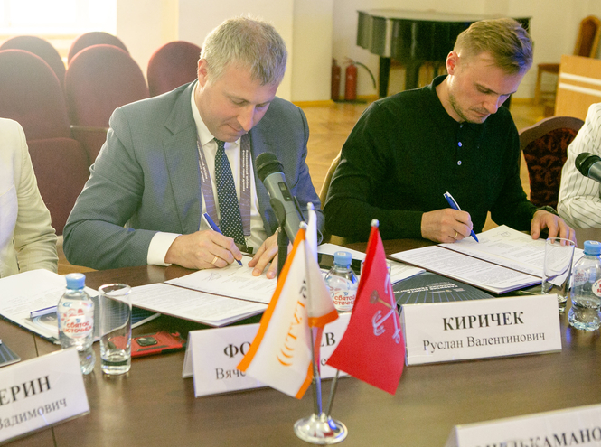 В Петербурге при поддержке СПбГУТ прошёл Фестиваль гонок дронов