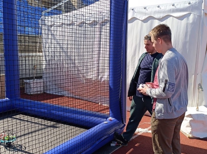 В Петербурге при поддержке СПбГУТ прошёл Фестиваль гонок дронов