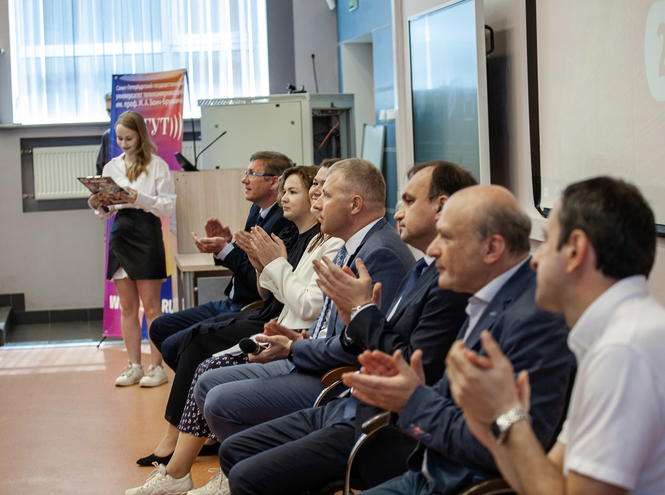 В будущее – вместе! В СПбГУТ провели встречу-диалог «Руководство и студенты»