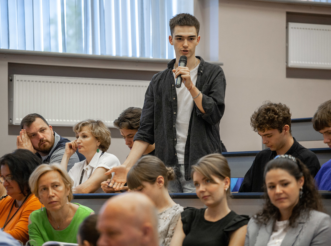 В будущее – вместе! В СПбГУТ провели встречу-диалог «Руководство и студенты»