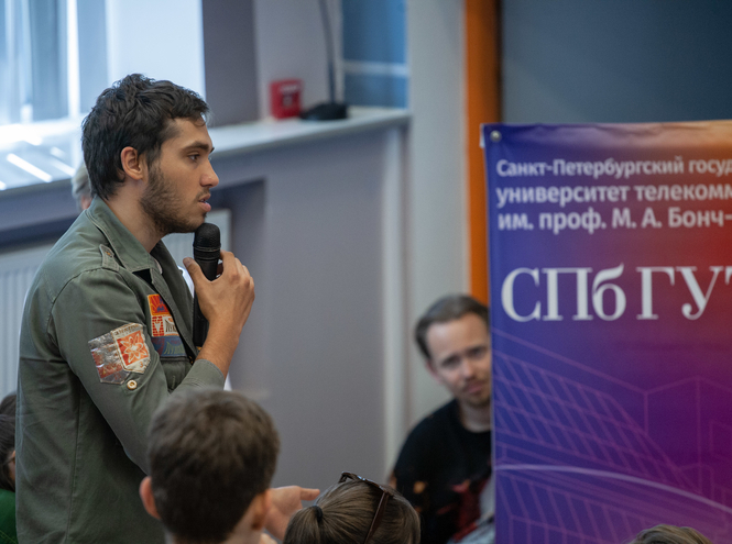 В будущее – вместе! В СПбГУТ провели встречу-диалог «Руководство и студенты»