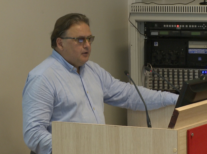 Поздравляем с защитой диссертации!