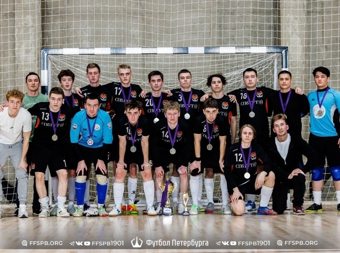 Команда СПбГУТ заняла 2 место на турнире по футзалу