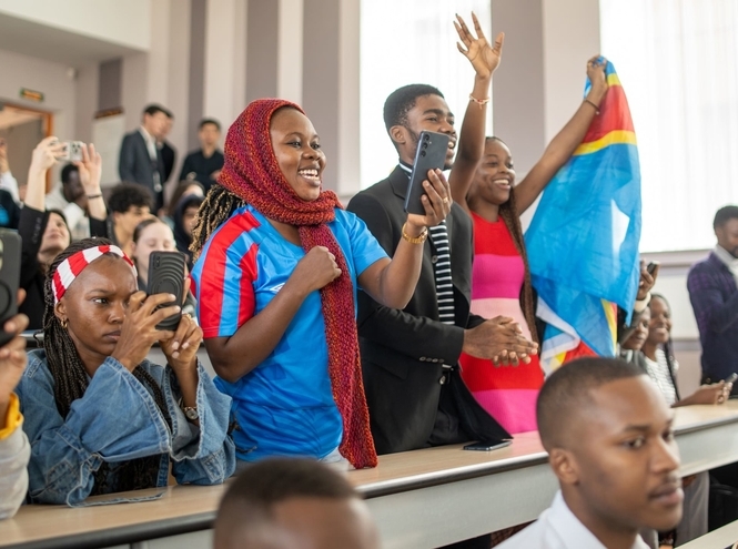 В СПбГУТ прошёл XXI Международный фестиваль национальных культур