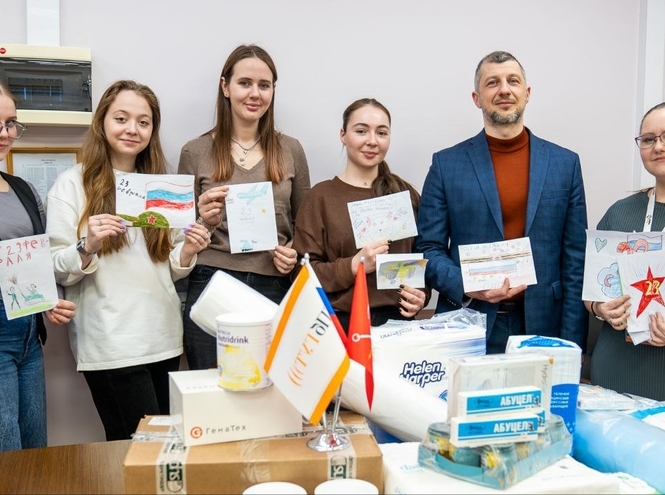 СПбГУТ передал гуманитарную помощь госпиталю для ветеранов войн