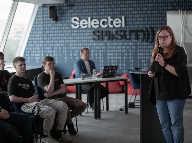 В СПбГУТ рассказали о развитии многоязычия и использовании русского в сети