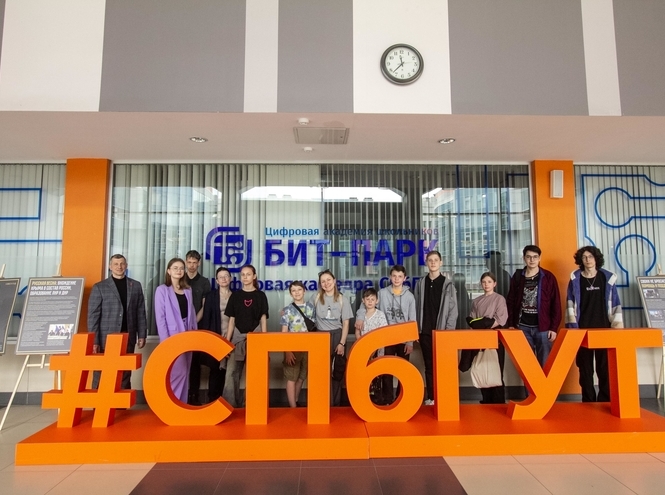 В СПбГУТ прошла выставка «Правовое дело» проекта «Агенты безопасности»