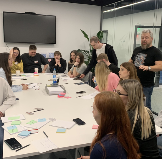 Студенты СПбГУТ познакомились с IT-холдингом Т1 в рамках профориентационной экскурсии