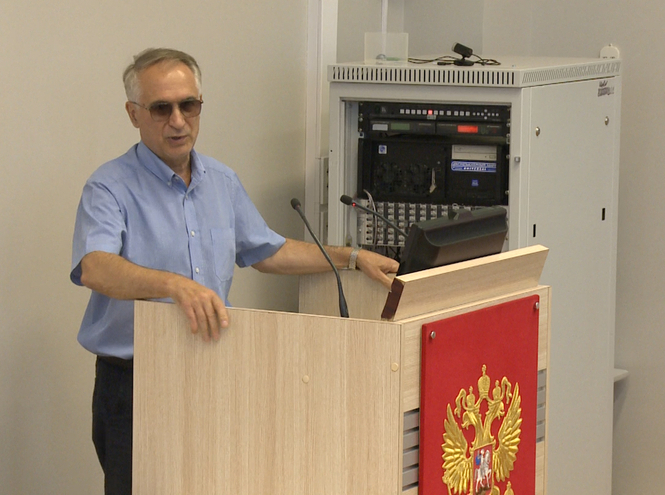 Поздравляем с защитой диссертации!